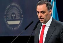 Adorni renunció al Directorio de YPF