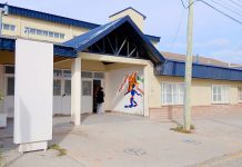 Las amenazas también aparecieron en la escuela 706 de Río Mayo