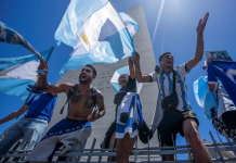 Provincia argentina cerraría los comercios más temprano para que los empleados miren el partido